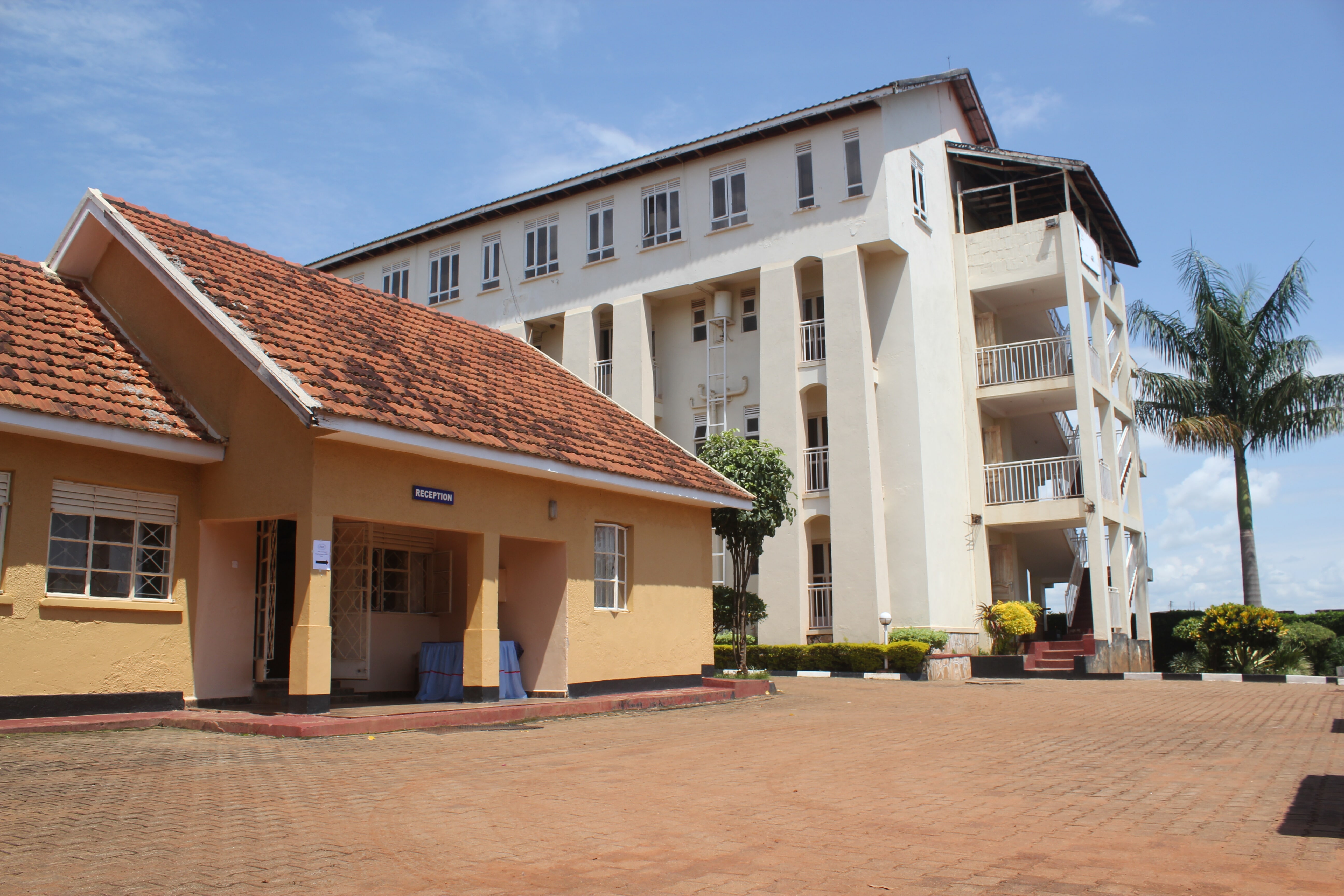 Entrance and exterior of Pretoria Hotel Mbale